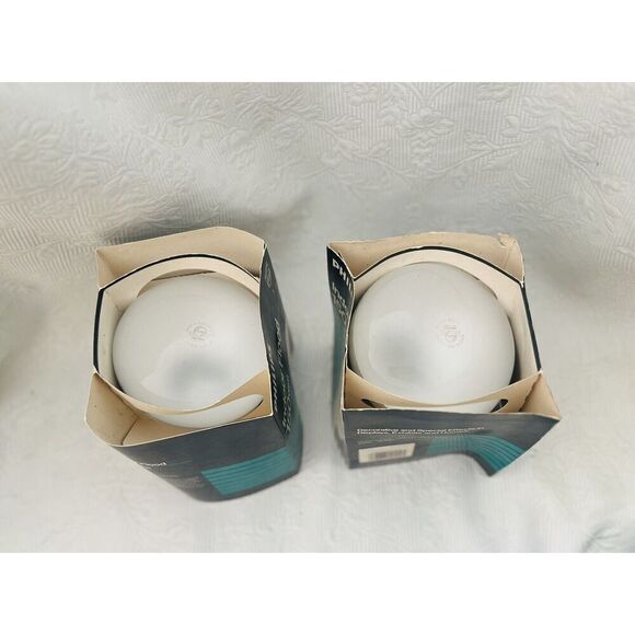 Philips 150W Indoor / Outdoor Flood Light Bulbs 2 Bulbs - Picture 3 of 3